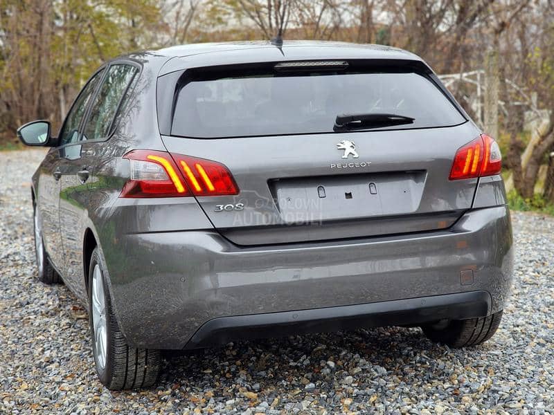 Peugeot 308 1.5BlueHDI panoram a