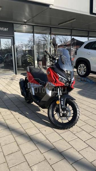 Voge SR1 ADV