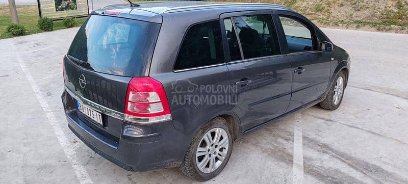 Opel Zafira 1.9 CDTI