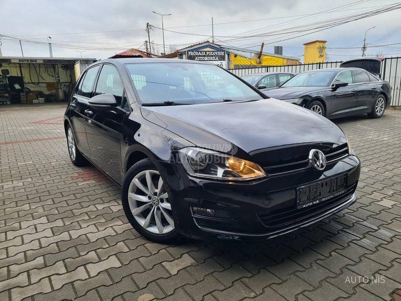 Volkswagen Golf 7 1.4 TSI HIGHLINE