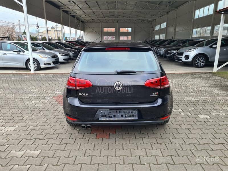 Volkswagen Golf 7 1.4 TSI HIGHLINE