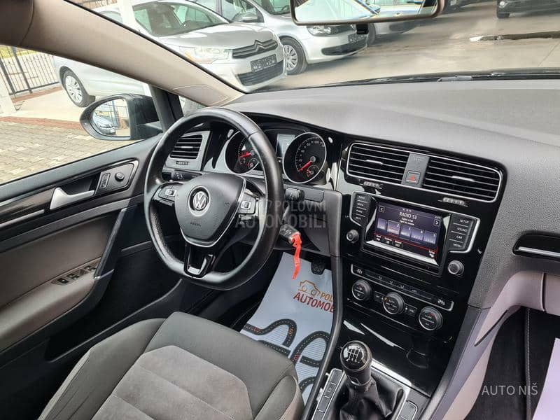 Volkswagen Golf 7 1.4 TSI HIGHLINE