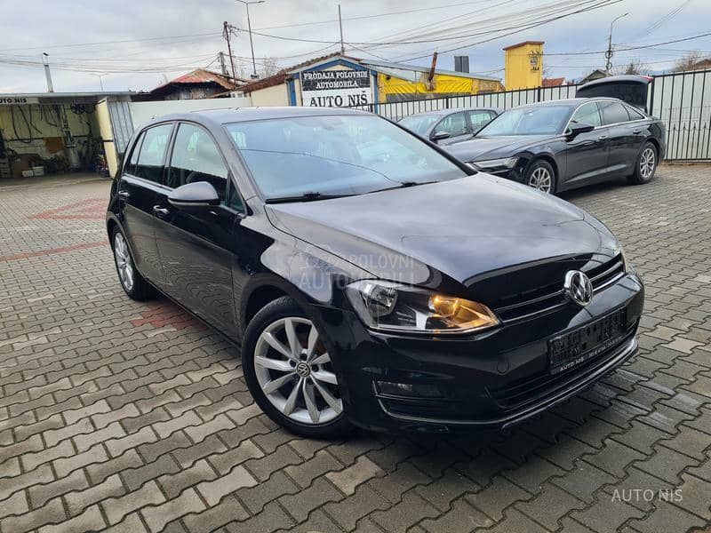 Volkswagen Golf 7 1.4 TSI HIGHLINE