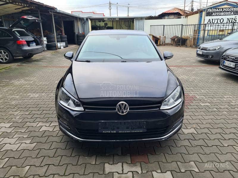 Volkswagen Golf 7 1.4 TSI HIGHLINE