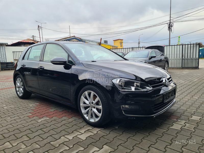 Volkswagen Golf 7 1.4 TSI HIGHLINE