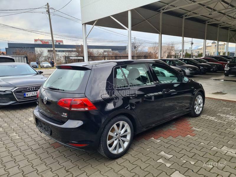 Volkswagen Golf 7 1.4 TSI HIGHLINE