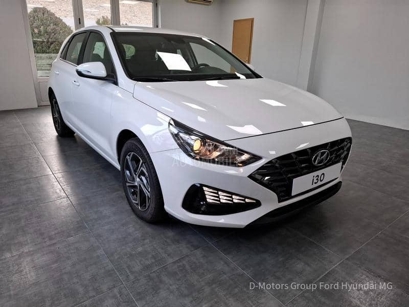 Hyundai i30 1.5MPI STYLE A