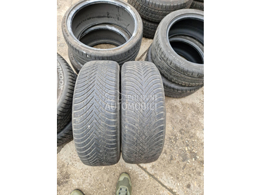 Vredestein 205/60 R16 Zimska