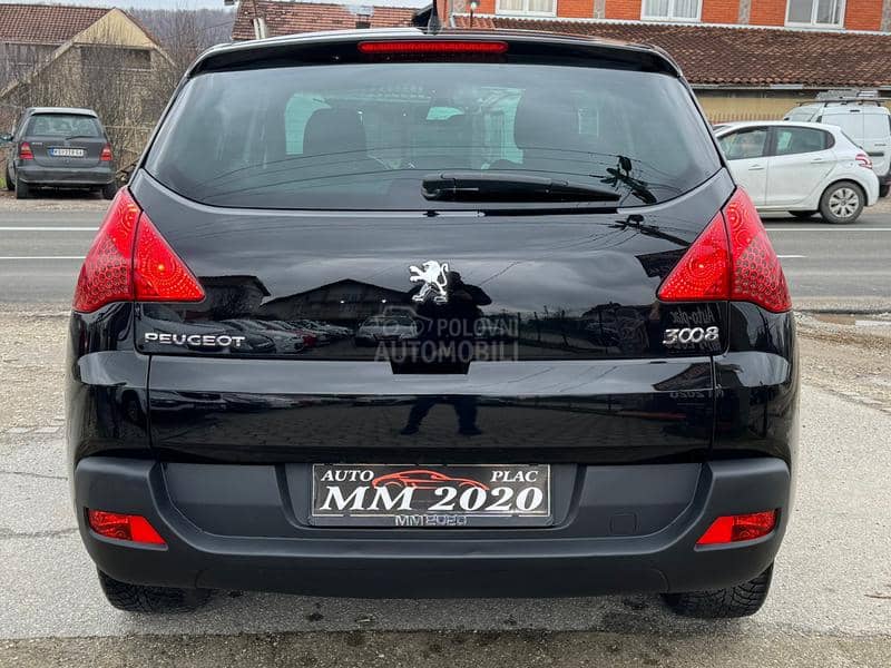 Peugeot 3008 1.6 e-HDi/AUTO