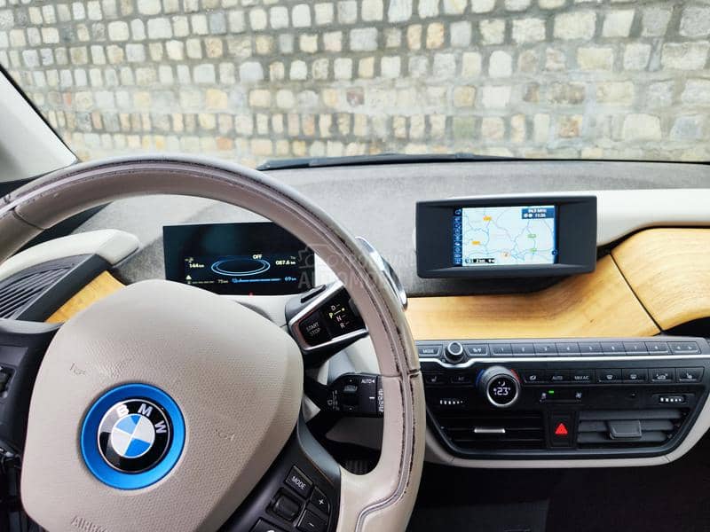 BMW i3 60A Rex