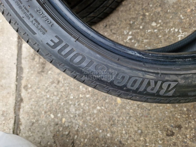Bridgestone 215/45 R18 Letnja