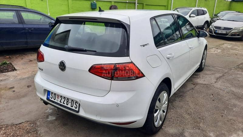 Volkswagen Golf 7 