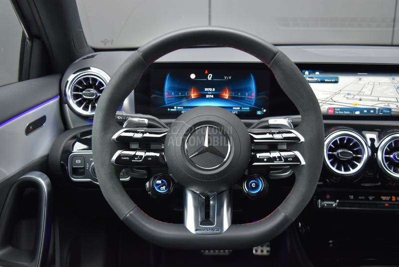 Mercedes Benz A 35 AMG 4 Matic