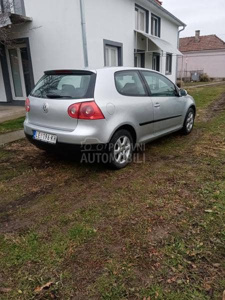 Volkswagen Golf 5 