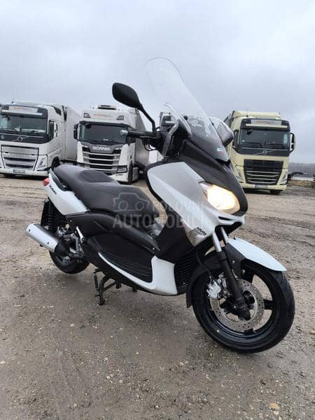 Yamaha X Max 250 XMax