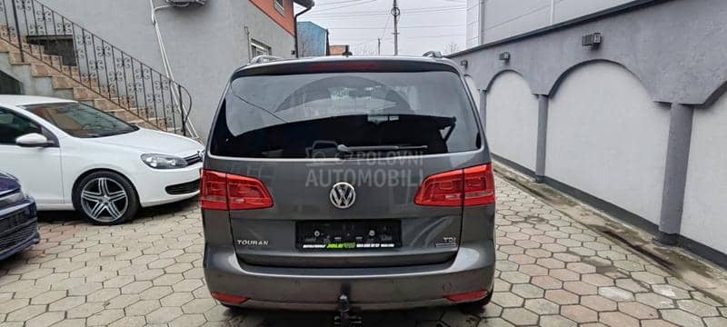 Volkswagen Touran 