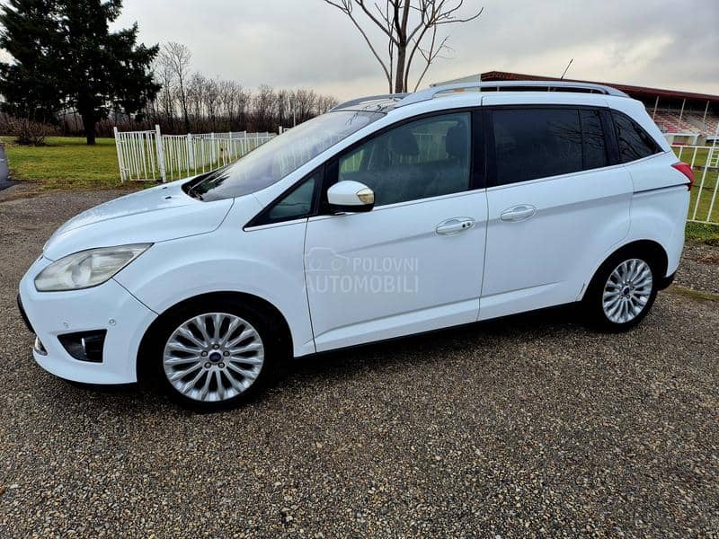 Ford Grand C-Max TITANIUM