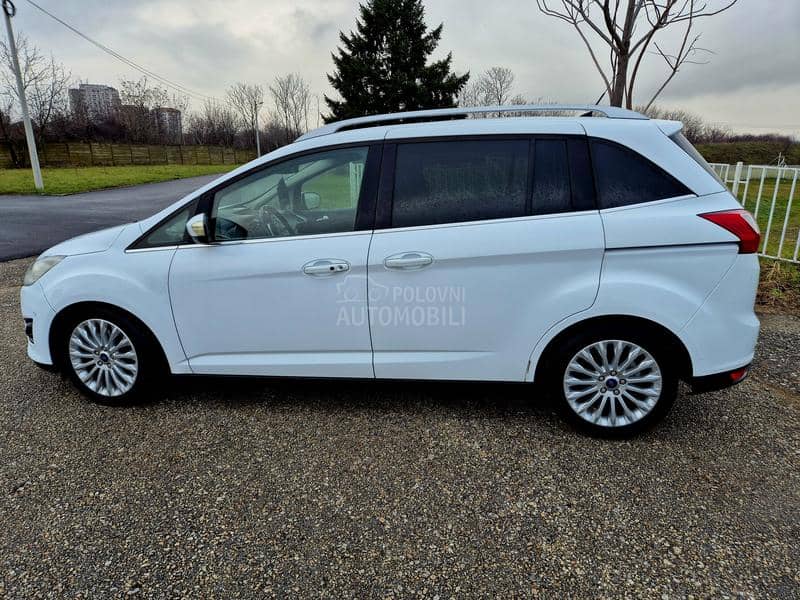 Ford Grand C-Max TITANIUM