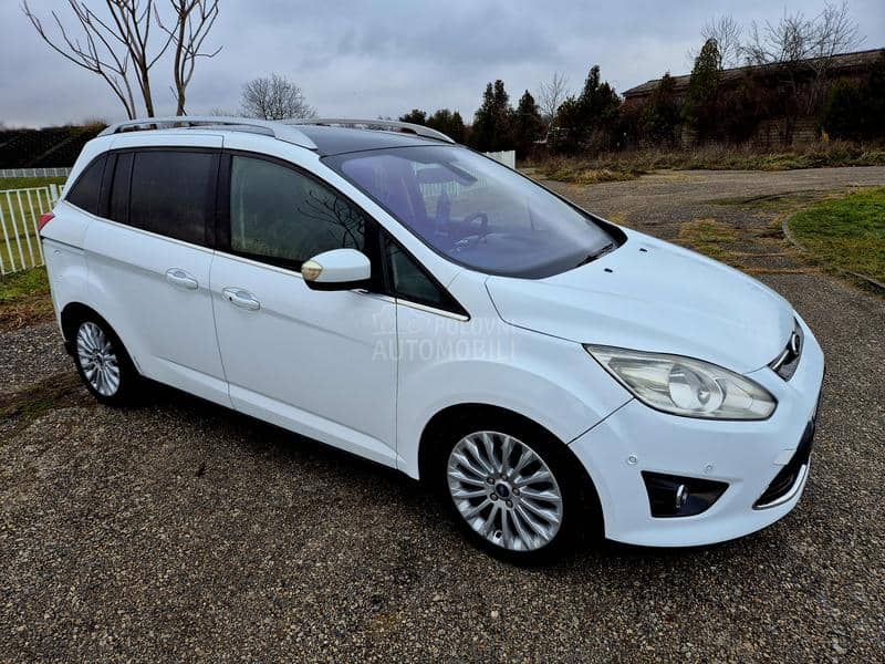 Ford Grand C-Max TITANIUM