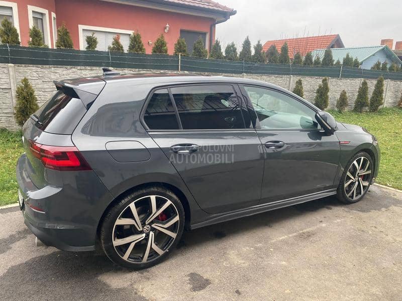 Volkswagen Golf 8 GTI