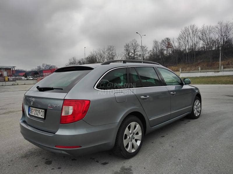 Škoda Superb 