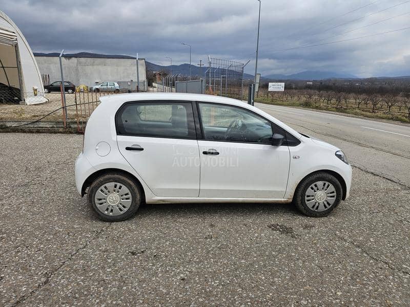 Volkswagen up! 