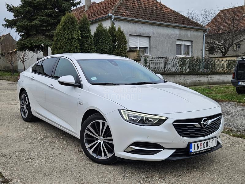 Opel Insignia 1.6 CDTI GRAND SPORT