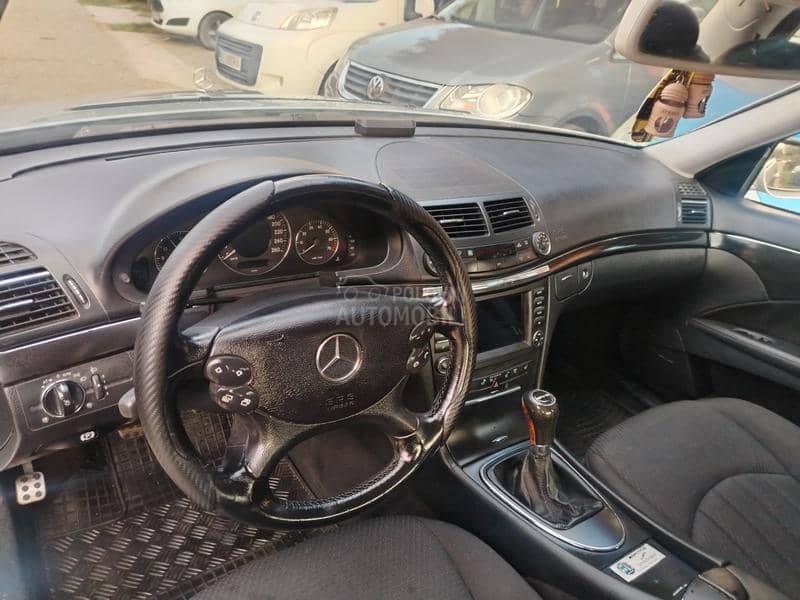 Mercedes Benz E 200 COMPRESSOR