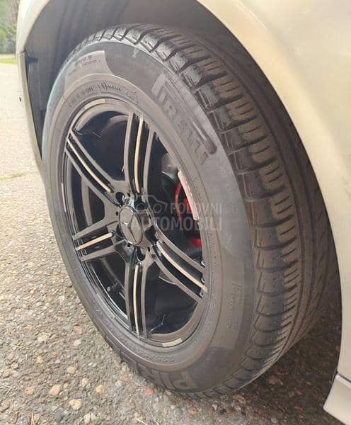 Mercedes Benz E 200 COMPRESSOR