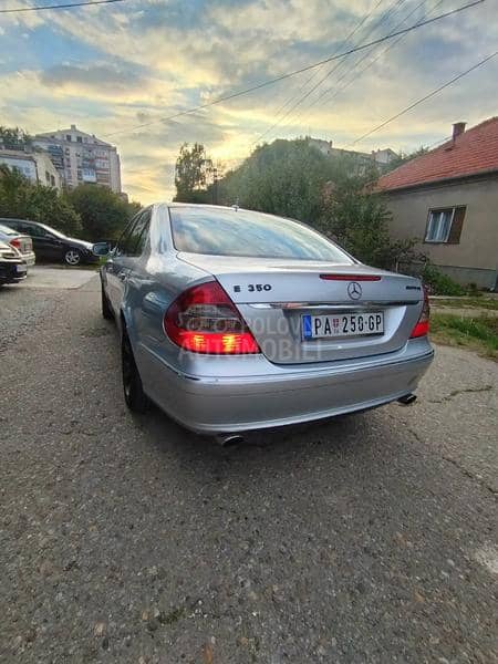 Mercedes Benz E 200 COMPRESSOR