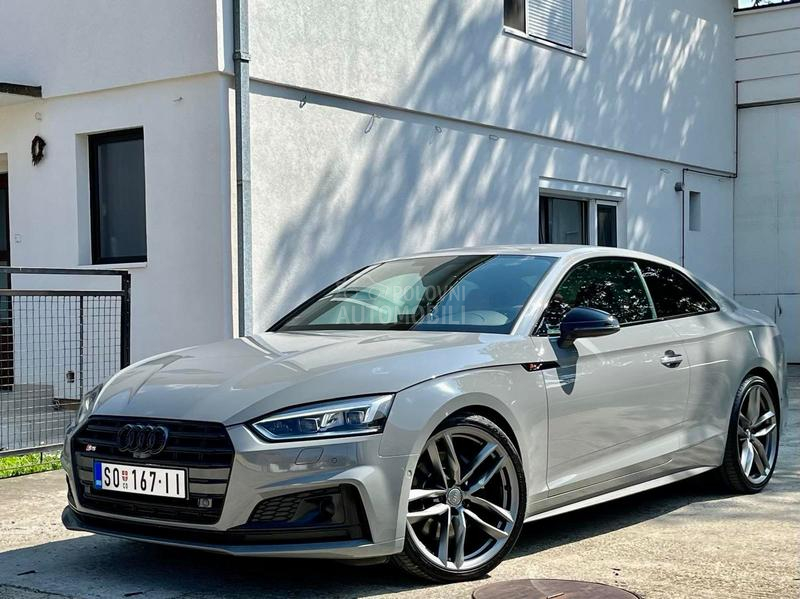 Audi S5 