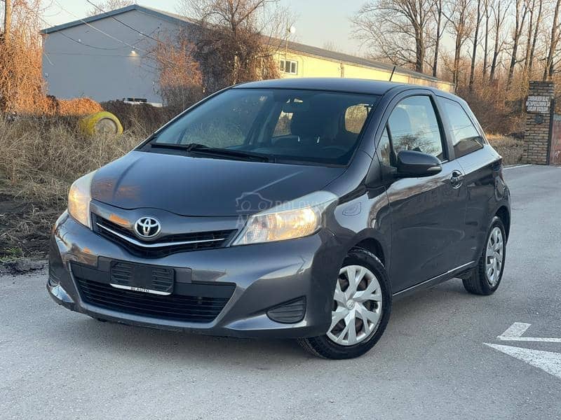 Toyota Yaris A K C I J A