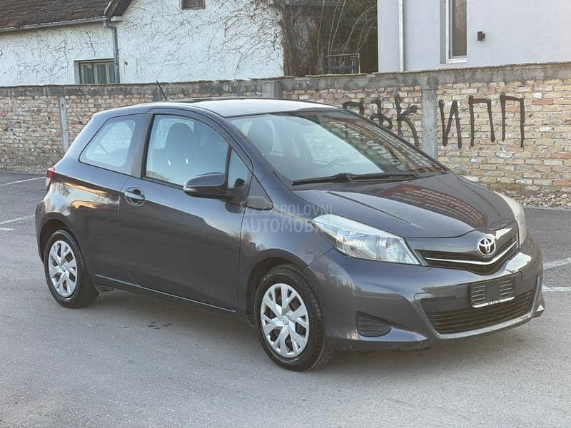 Toyota Yaris A K C I J A