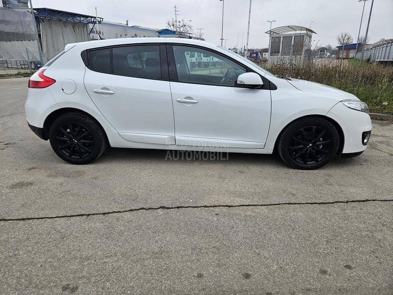 Renault Megane 1.5dci led/ nav/kam/