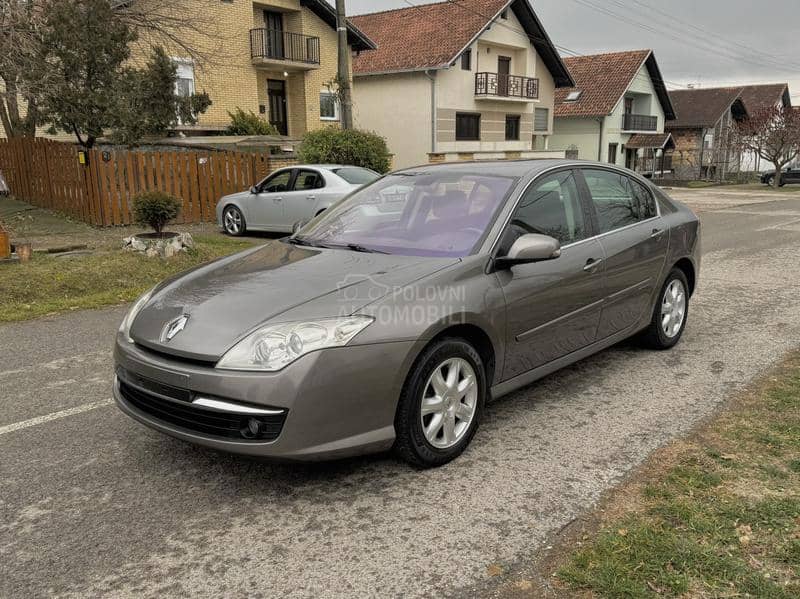 Renault Laguna 1.6 EVOLUTION