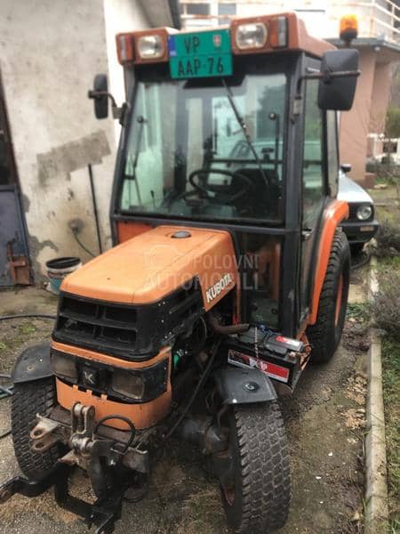 Kubota Sta30, sa raonikom