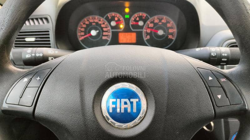 Fiat Grande Punto 1,4  8v