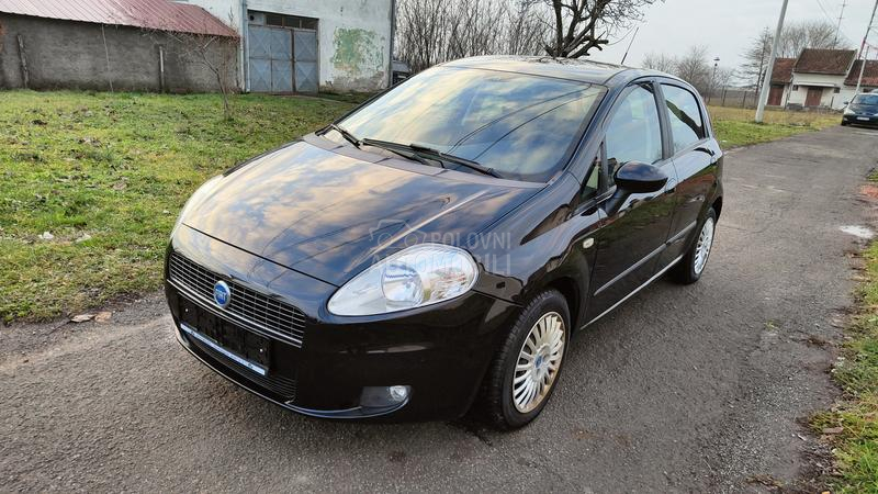 Fiat Grande Punto 1,4  8v