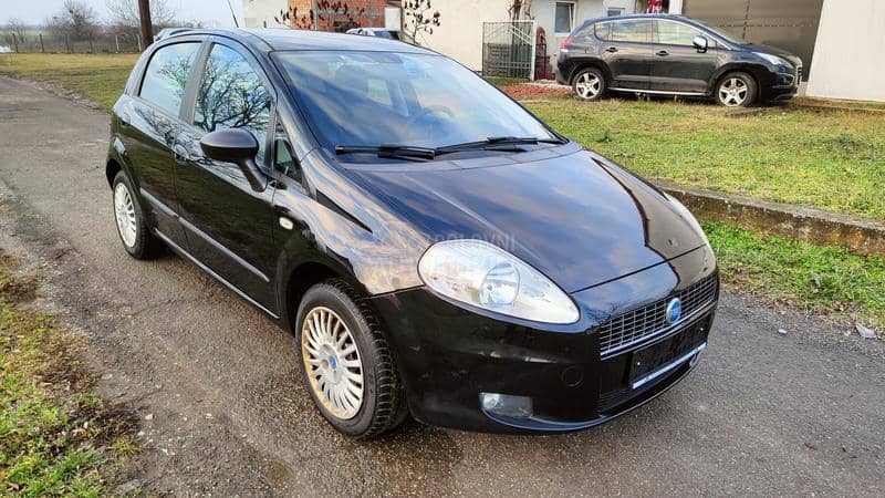 Fiat Grande Punto 1,4  8v