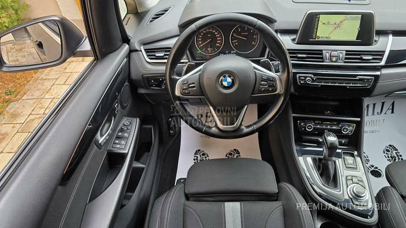 BMW 220 D SPORT LINE