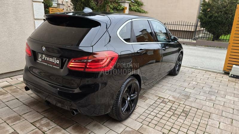 BMW 220 D SPORT LINE