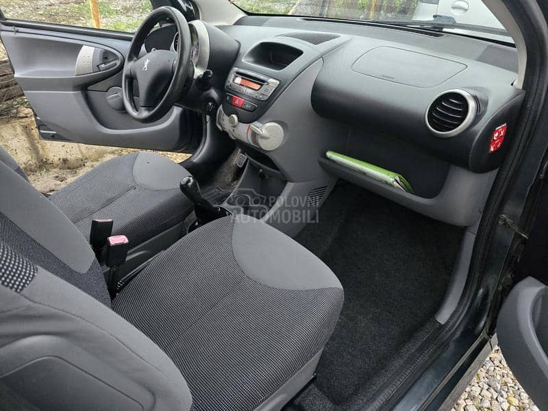 Peugeot 107 1.0 CH