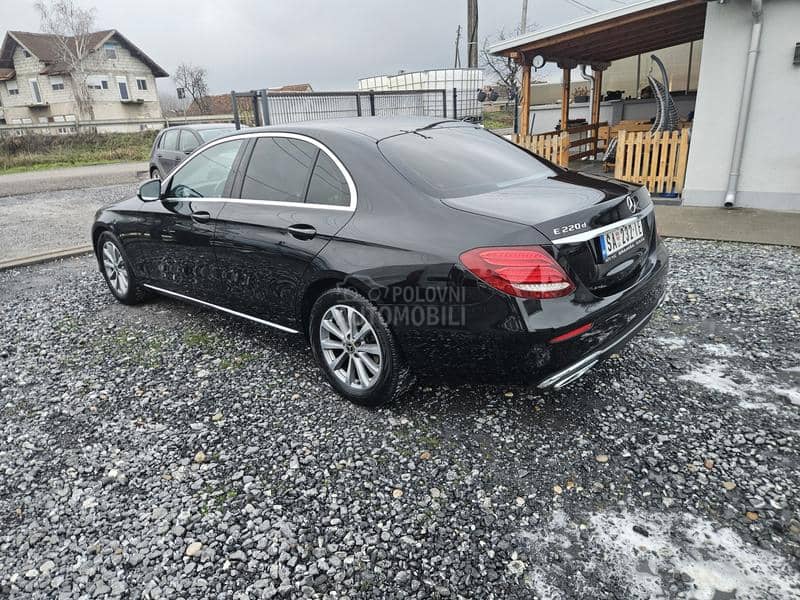 Mercedes Benz E 220 220cdi 4 matic NOV