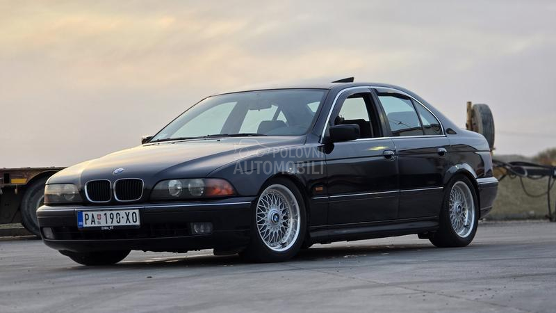 BMW 523 523i Sport