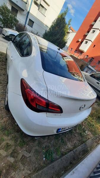 Opel Astra J 1.4 Turbo