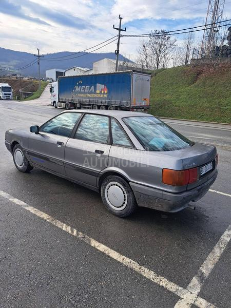 Audi 80 