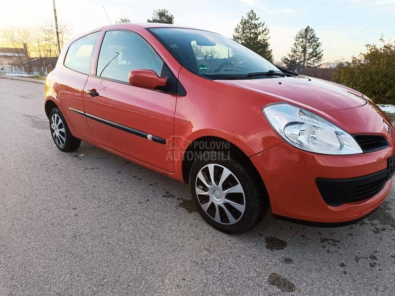 Renault Clio 1.2 TOOP