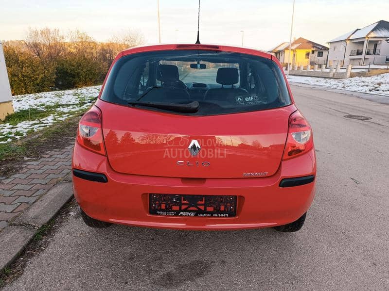 Renault Clio 1.2 TOOP