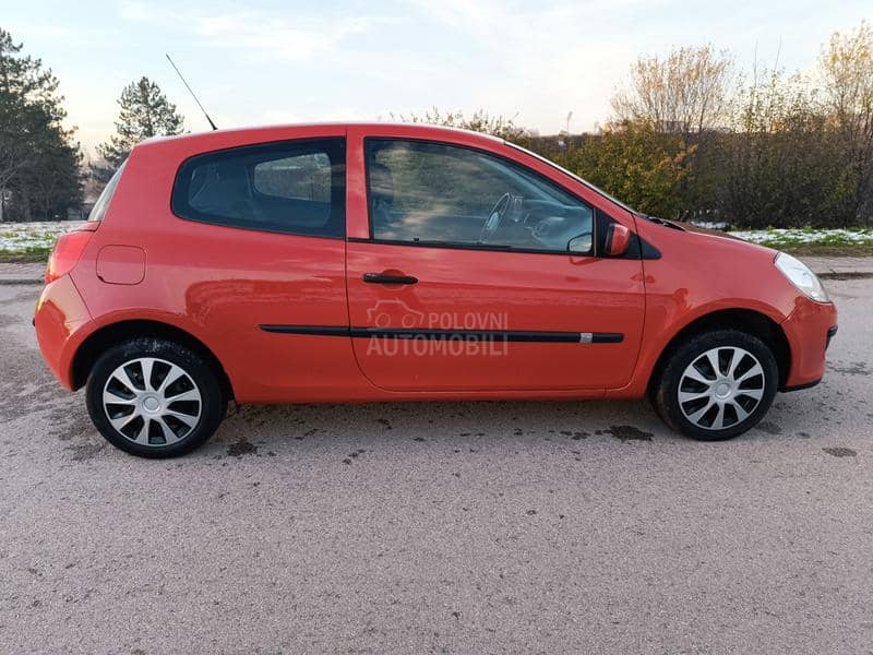 Renault Clio 1.2 TOOP