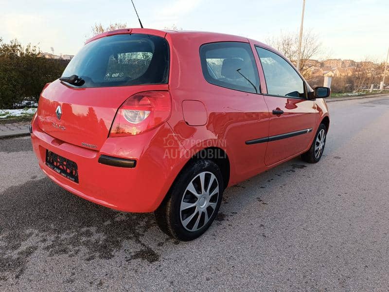 Renault Clio 1.2 TOOP